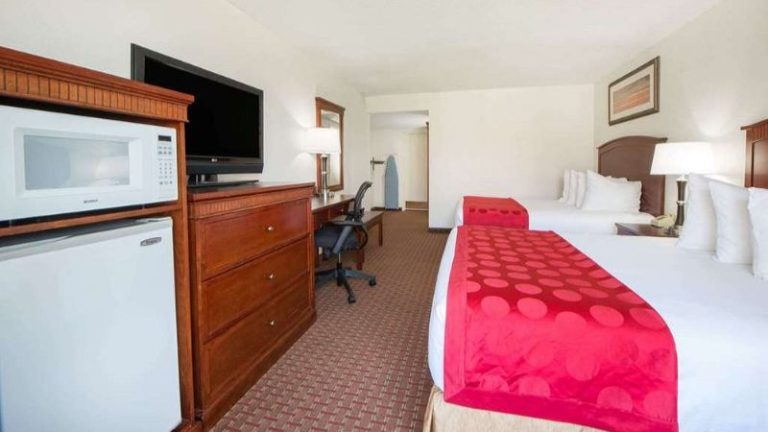 Ramada by Wyndham Enid