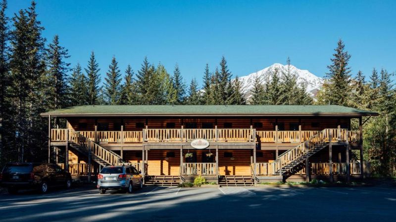 Seward Windsong Lodge, room with private jacuzzi, photo 7