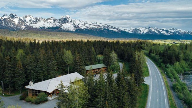 Seward Windsong Lodge, room with private jacuzzi, photo 8