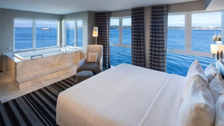 Silver Cloud Hotel – Tacoma Waterfront