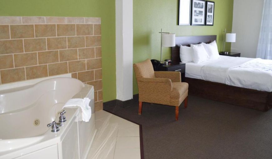 Sleep Inn & Suites Virginia Horse Center