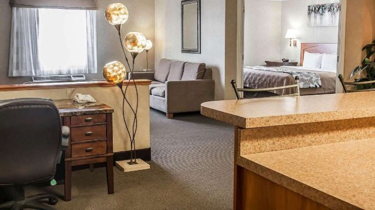 Sleep Inn & Suites Conference Center and Water Park