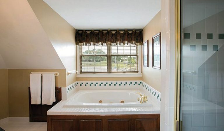 Smithfield Station Hotel