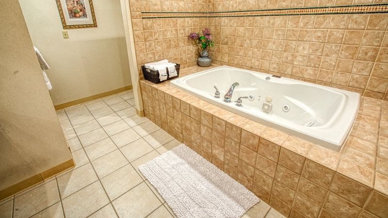 Sophie Station Suites, room with private jacuzzi, photo 1