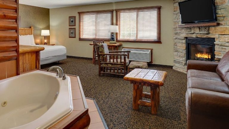 Stoney Creek Inn – Galena