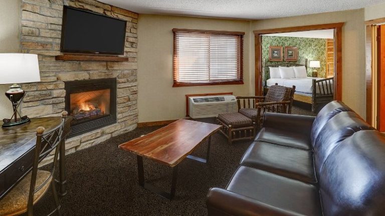 Stoney Creek Inn – Galena