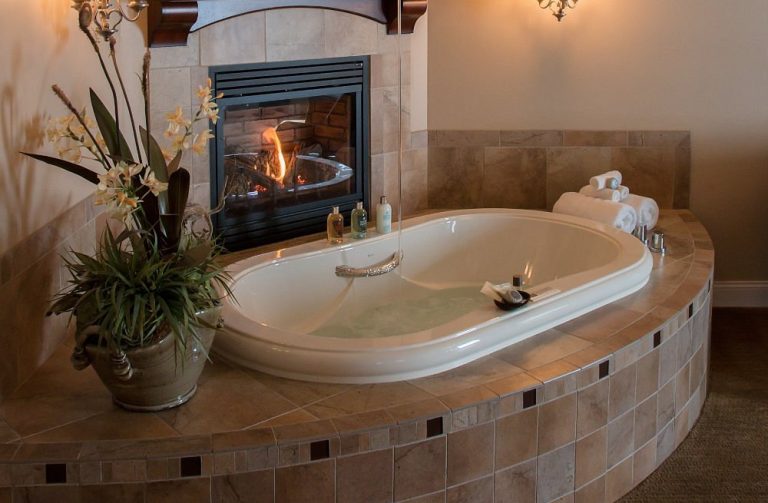 Summer Creek Inn