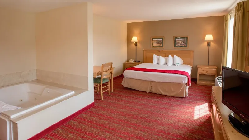 Comfort Inn & Suites Summerset – North Rapid City