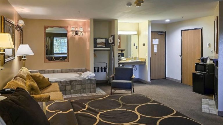 Super 8 by Wyndham Grangeville