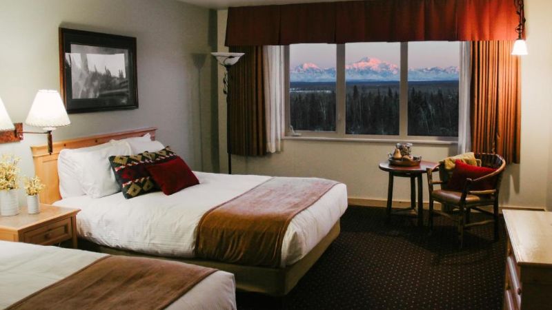 Talkeetna Alaskan Lodge, room with private jacuzzi, photo 2