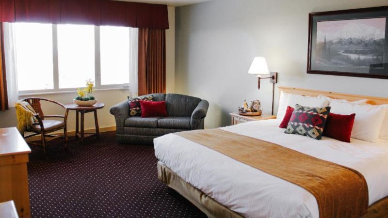 Talkeetna Alaskan Lodge, room with private jacuzzi, photo 4