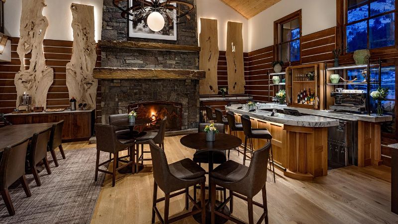 Teton Mountain Lodge & Spa, room with private jacuzzi, photo 7