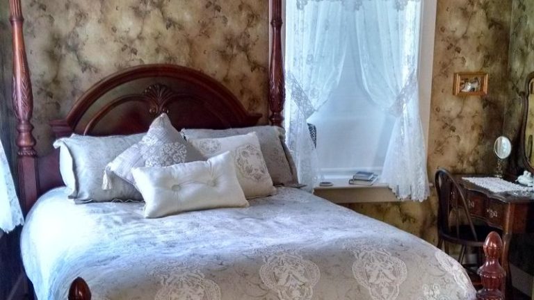The Brownstone Inn