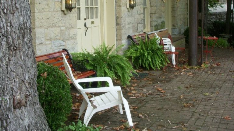 The Brownstone Inn
