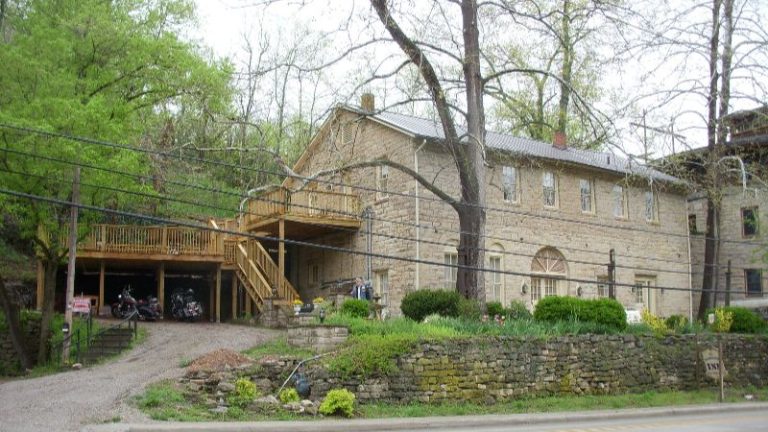 The Brownstone Inn