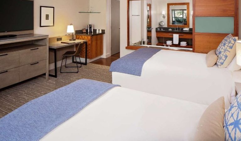 The Chrysalis Inn & Spa Bellingham, Curio Collection by Hilton