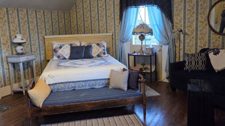 The Mulberry Inn
