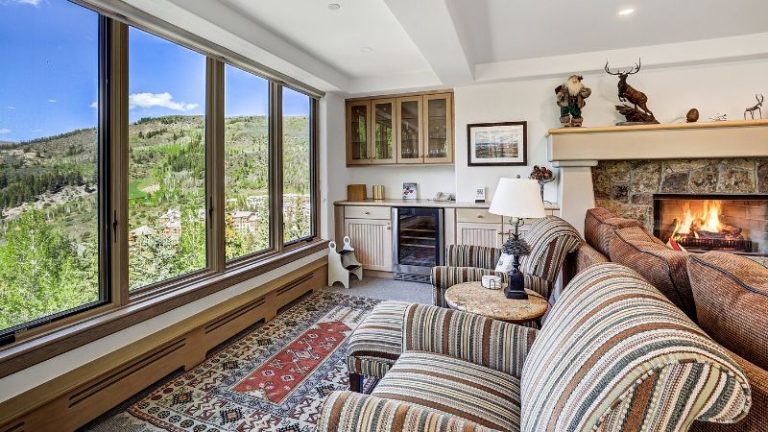 The Pines Lodge, A RockResort