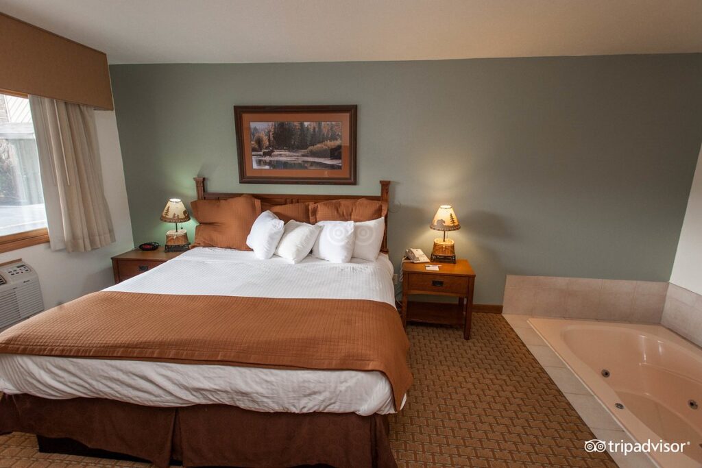 The Ridgeline Hotel At Yellowstone