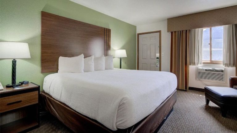 The Ridgeline Hotel At Yellowstone