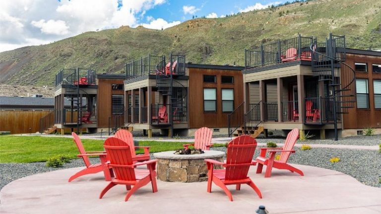 The Ridgeline Hotel At Yellowstone
