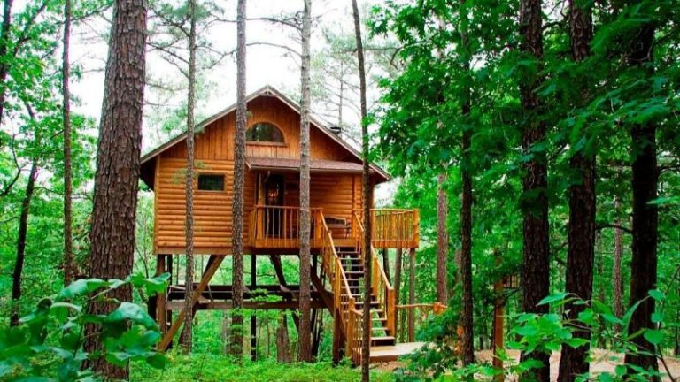 Treehouse Cottages