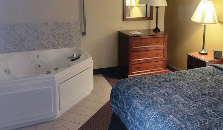 University Inn