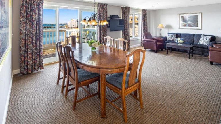 Wellington Resort