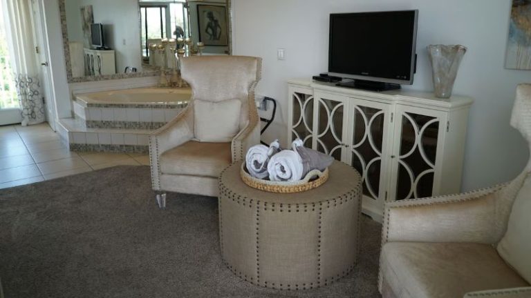 White Orchid Inn & Spa