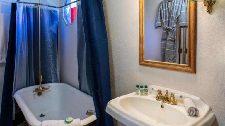 Woodrow House Bed and Breakfast