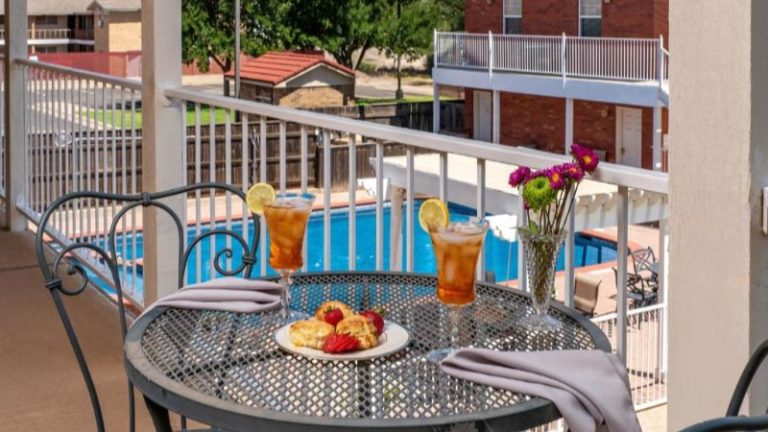 Woodrow House Bed and Breakfast