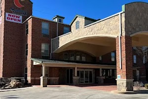 Comfort Inn & Suites place picture