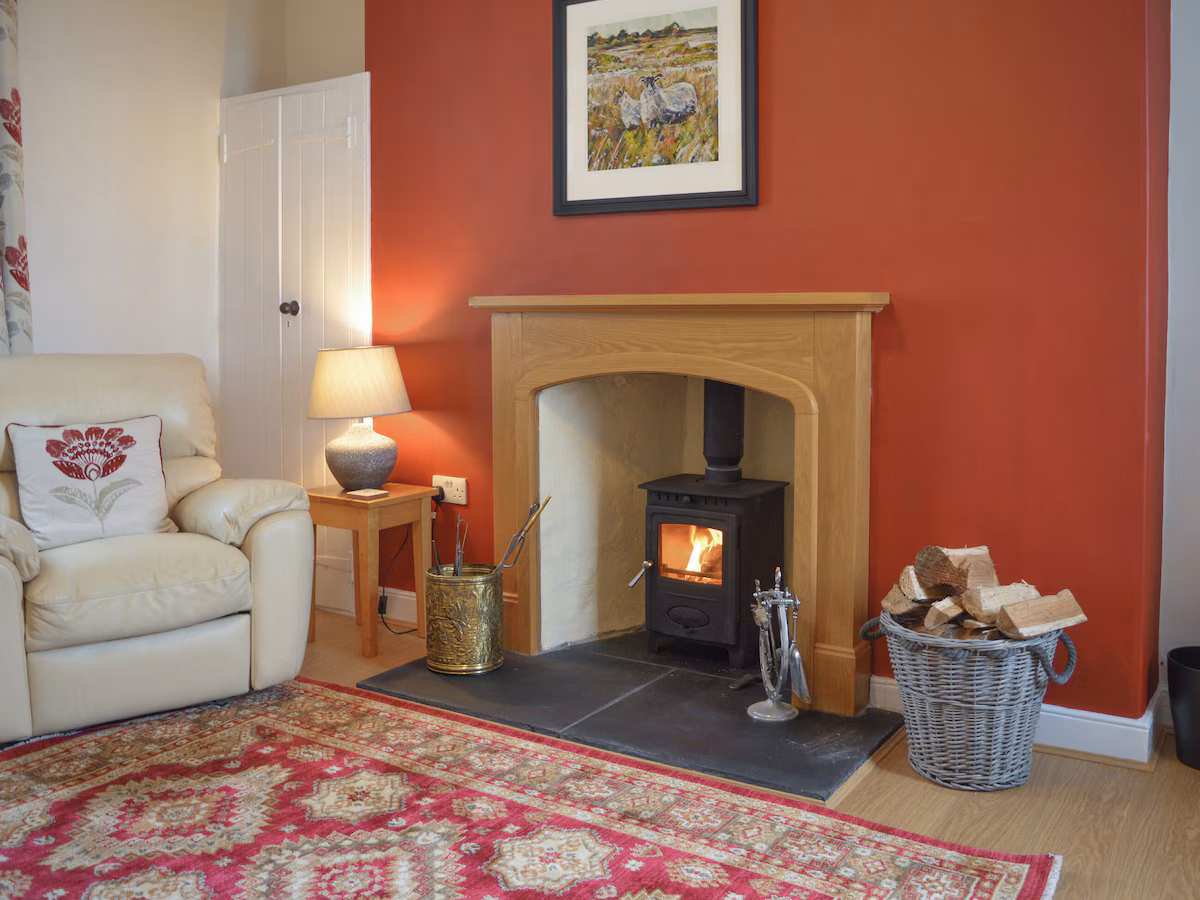 2 bedroom accommodation in Near Newton Stewart, cabin with a private hot tub, photo 3