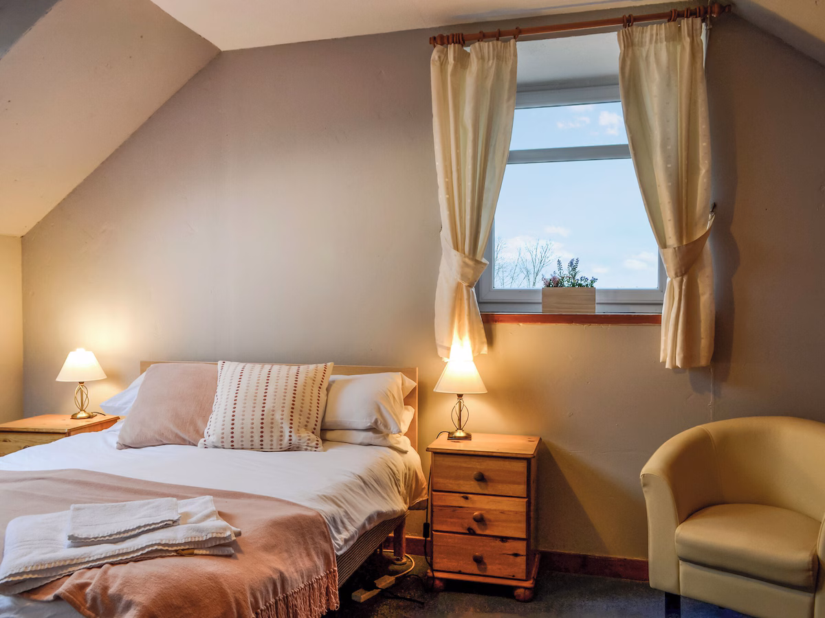 3 bedroom accommodation in Crossmichael, near Castle Douglas, cabin with a private hot tub, photo 5