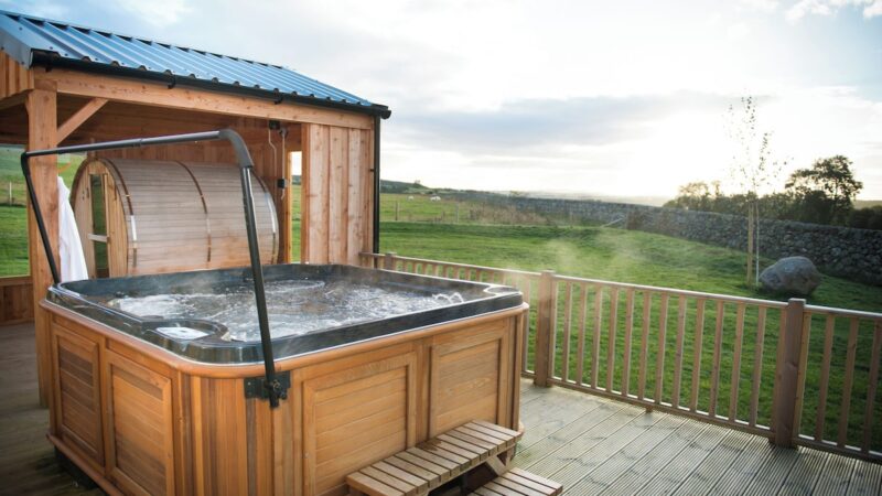 ATLAS, cabin with a private hot tub