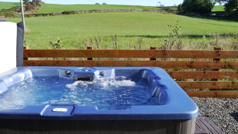 Annabelles Den, cabin with a private hot tub, photo 1