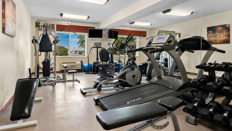 Best Western Paradise Inn, room with private jacuzzi, photo 7