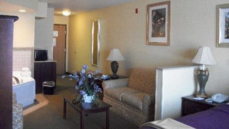 Best Western Penn-Ohio Inn & Suites