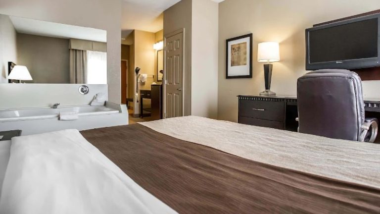 Comfort Inn & Suites Tinley Park IL
