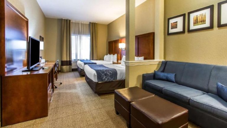 Comfort Suites Mattoon