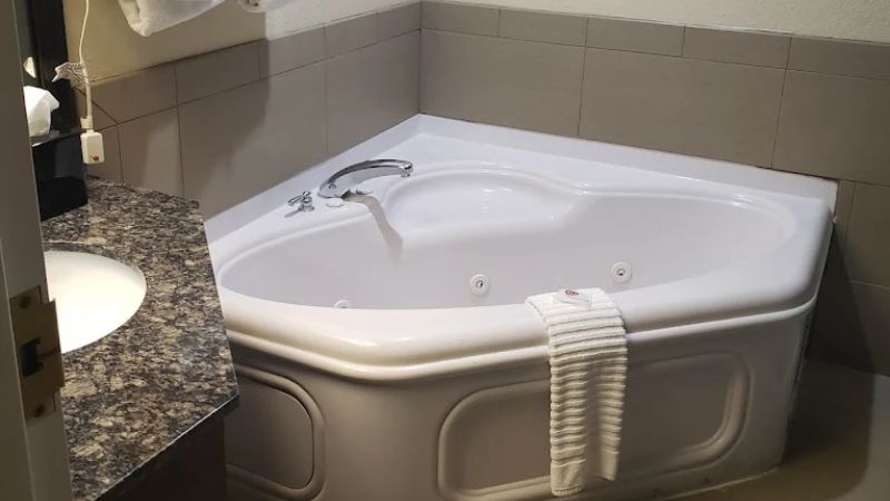 Comfort Suites University Area Notre Dame-South Bend