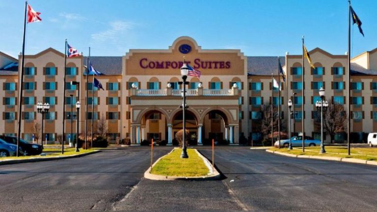 Comfort Suites University Area Notre Dame-South Bend