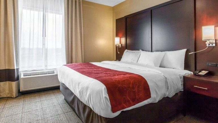 Comfort Suites Youngstown North