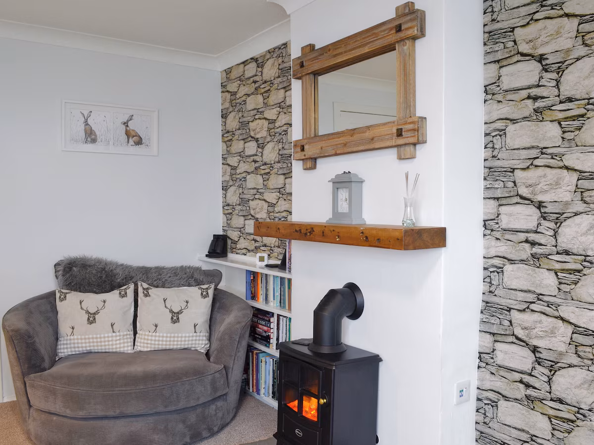 Cotters Cottage – Mid Bishopton Farm Cottages, Whithorn, cabin with a private hot tub, photo 3