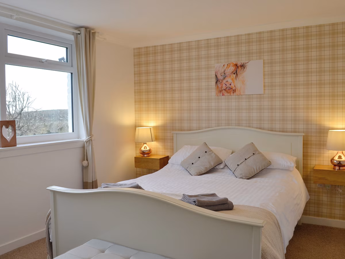 Cotters Cottage – Mid Bishopton Farm Cottages, Whithorn, cabin with a private hot tub, photo 5