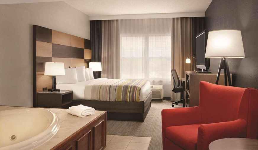 Country Inn & Suites by Radisson Boone