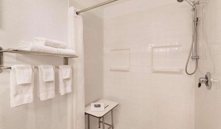 Country Inn & Suites by Radisson Boone