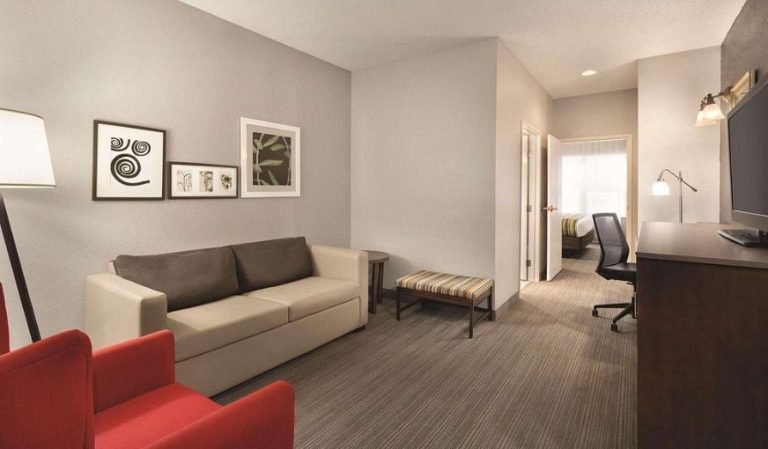 Country Inn & Suites by Radisson Boone