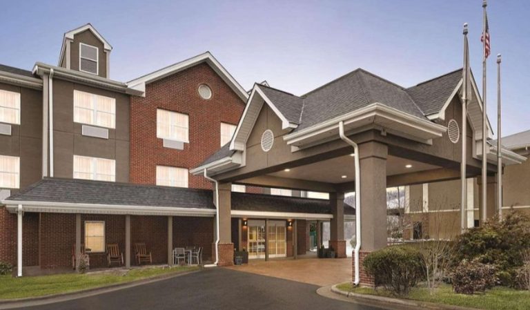 Country Inn & Suites by Radisson Boone