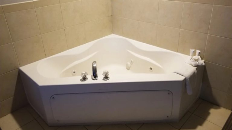 Country Inn & Suites by Radisson, Baltimore North, MD